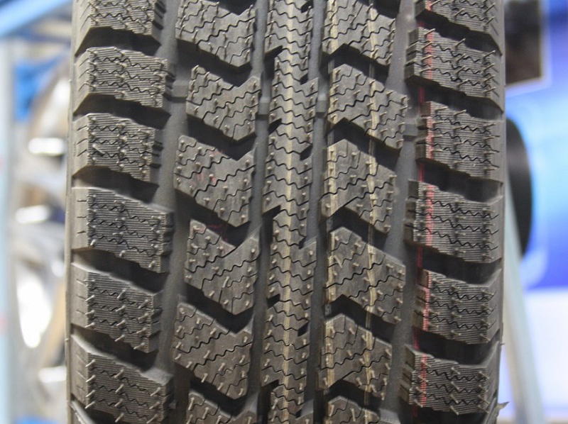 Легкогрузовая шина зимняя Viatti V-525 Vettore Brina 215/65 R16C , фото 2