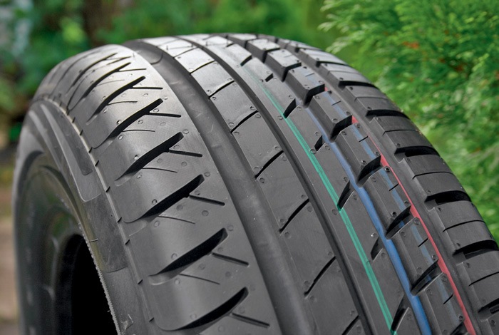 Легковая шина летняя Viatti V-130 Strada Asimmetrico 225/45 R18 , фото 3