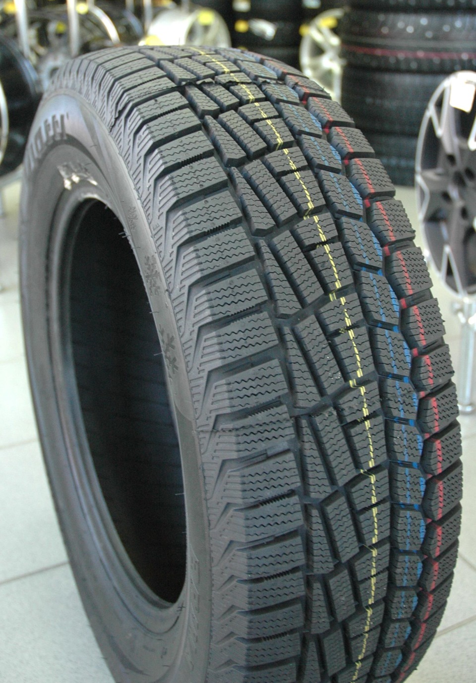 Легковая шина зимняя нешипованная Viatti V-521 Brina 195/55 R15 , фото 3