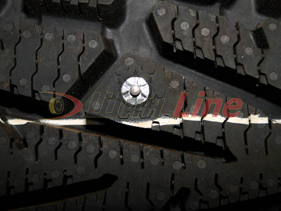 Легковая шина зимняя шипованная Cordiant Snow Cross 215/65 R16 102T , фото 3