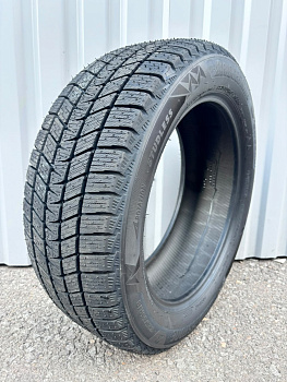 235/60R18 107T XL BLIZZAK ICEPEAK Winter Bridgestone